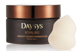 Daysys Royal Bee Cover Foundation
