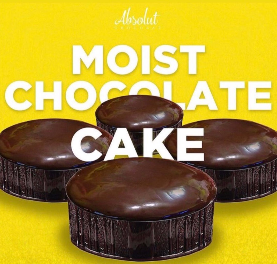 MOIST CHOCOLATE CAKE